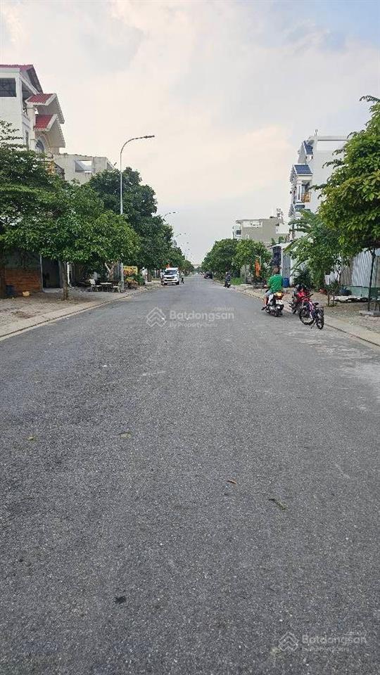 Chỉ 4 tỷ hơn  sở hữu đất nền ngay kdc phạm văn hai  ngang 5m cực hiếm diện tích 85m (5x17m)