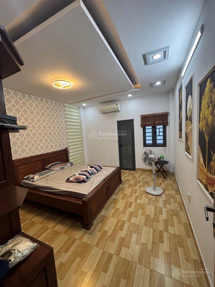 Sống thượng lưu tại khu phân lô "hồ trái tim" bình tân  nhà 5 tầng dt 4x15m hxtt  hơn 7tỷ