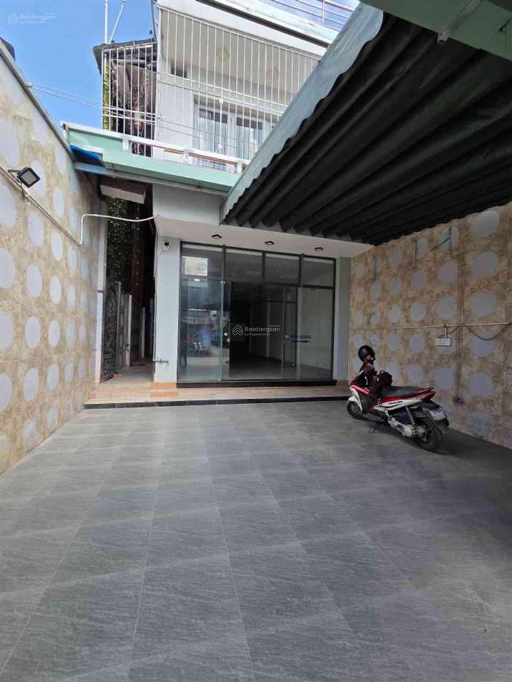 Siêu phẩm mặt tiền bình tân  giá rẻ hơn trong hẻm! chủ ngộp giảm sâu 4 tỷ, bán gấp chỉ hơn 12 th