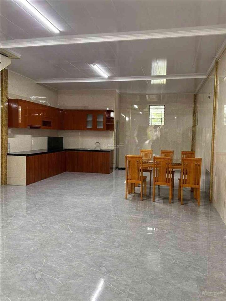 Bán đất tặng nhà ngay kdc vĩnh lộc  dt 5,5 x20m  hẻm xe tài  chỉ hơn 5tỷ gần chợ