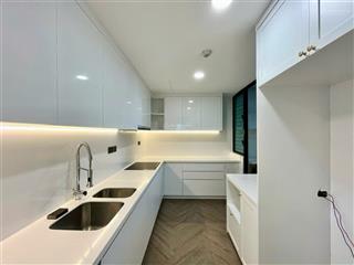 Bán 3pn2wc  tầng cao  view sông  căn góc 13 tỷ 106m2 all in !
