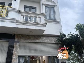 Bình tân  4 tầng  55m2  hxh 6m  chỉ nhỉnh 4 tỷ