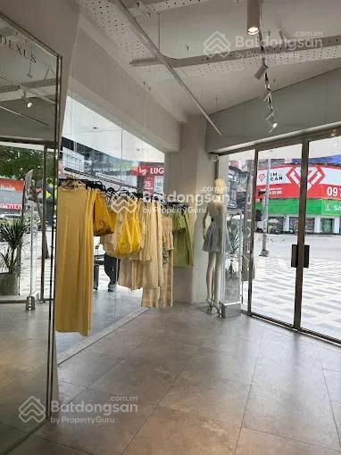 52 tỷ  mặt tiền / nam kỳ khởi nghĩa quận.3  6x20m / 120m2  3tầng  hđt 90 triệu /tháng