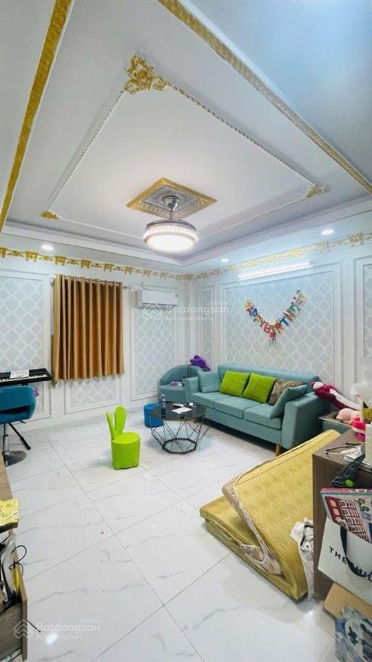 Tôi cần bán nhà 1 sẹt lê đình cẩn 60m đường 12m thông xe tải tránh nhau