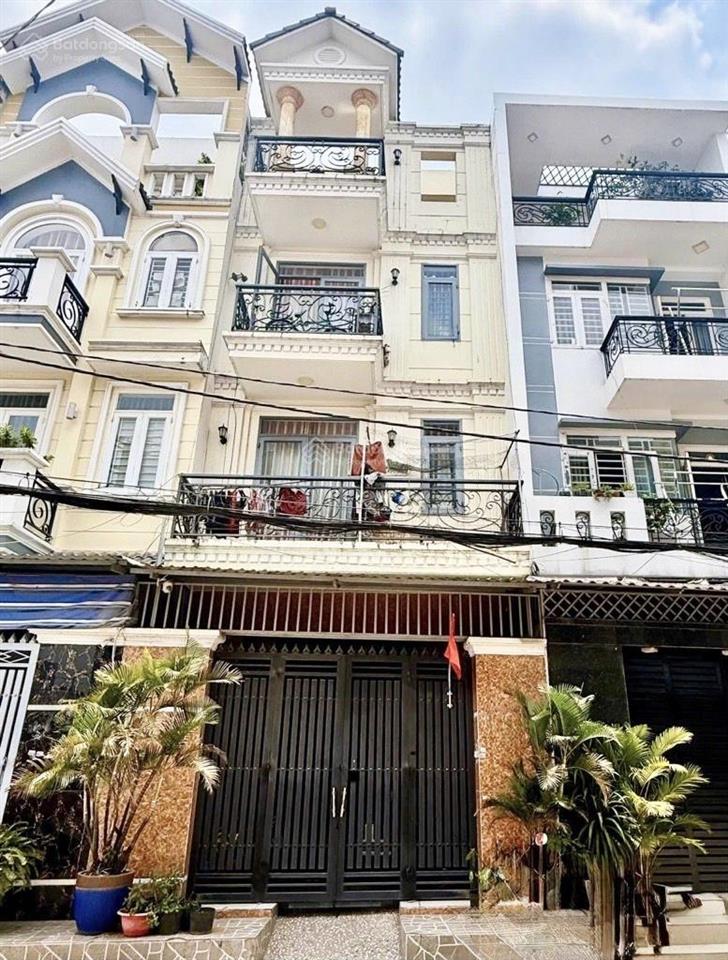 Tôi cần bán nhà 1 sẹt lê đình cẩn 60m đường 12m thông xe tải tránh nhau