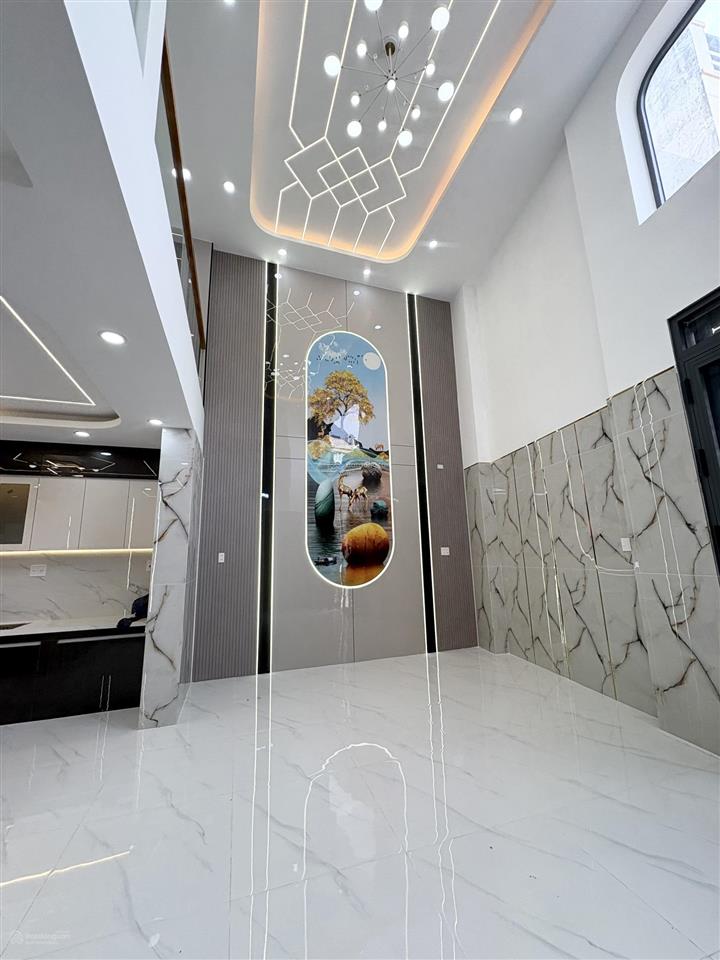 Nhà hương lộ 2 ngang 6m, 5 tầng, đường xe tải thông