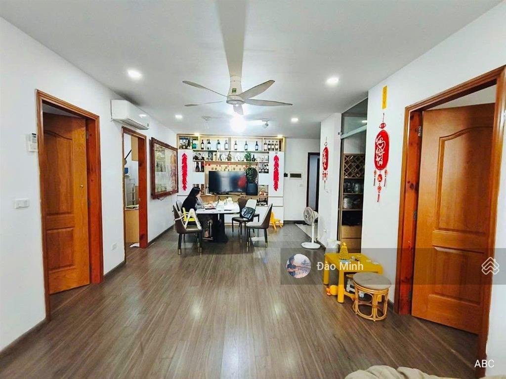 (031) căn hộ cán bộ chiến sĩ nguyễn huy tưởng 102m 3pn rộng tầng 4 đẹp trung tâm thanh xuân