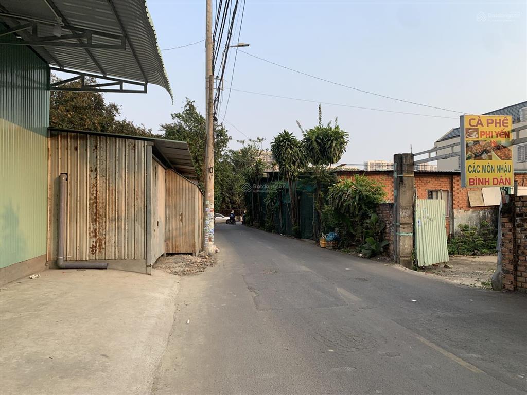 Cho thuê kho xưởng, nhà dựng mới 180m2 ngang 10m, xe tải vào tận nơi.  ngân 0329 112 *** chính chủ