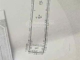 Xe hơi ngủ trong nhà  nhà 3 tầng  74 m2 ngang 3.9 x 18.5 nhỉnh 9 tỷ