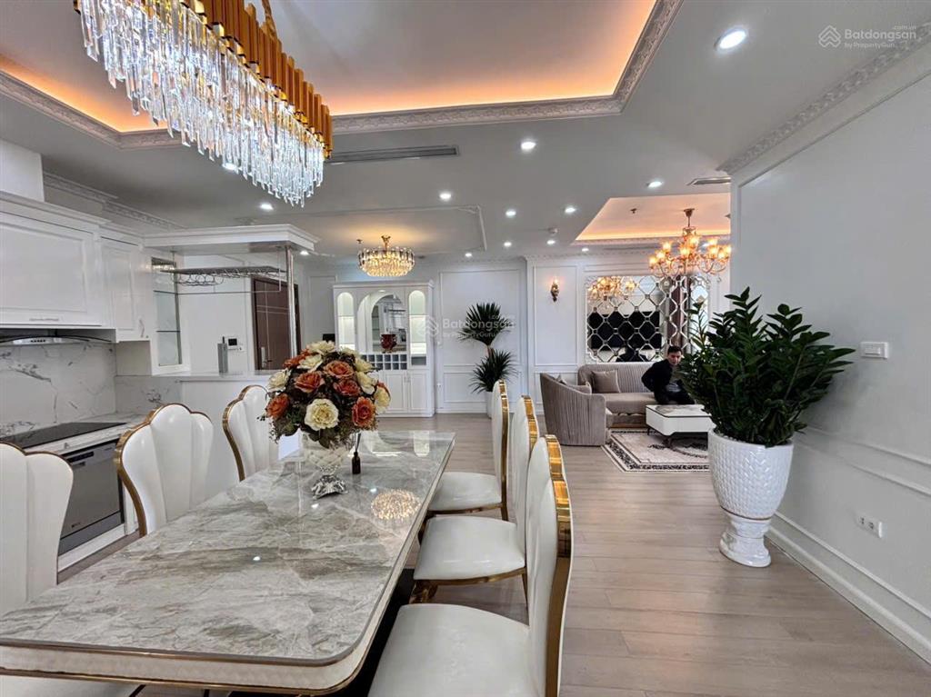 Em cập nhật giá mới nhất t5/2026 căn 2pn tại tòa nhà ct và thương mại hh epics home thái hà 70m2