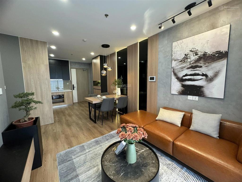 Em hùng cho thuê nhanh 2pn 66,8m2 green stars giá chỉ từ 11 triệu/tháng xem nhà 24/7