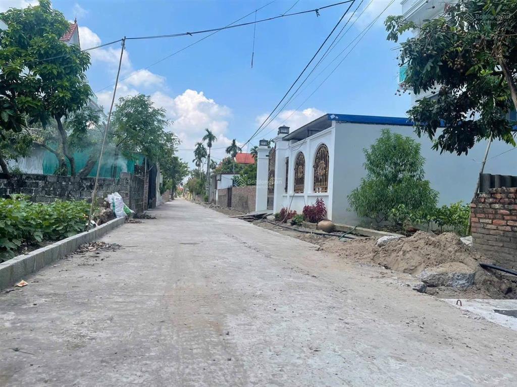 Lô đất giáp dự án 66m2 tại ấp kim ngưu  văn giang, đường ô tô đỗ cửa