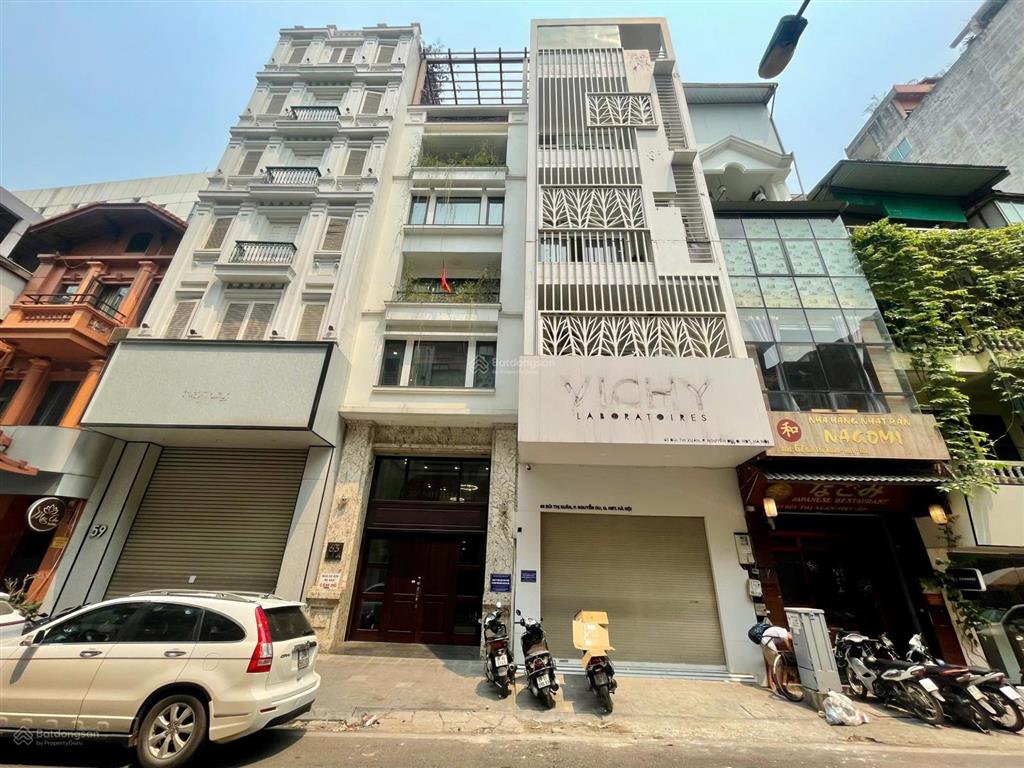 Cho thuê nhà mặt phố phan văn trường, dt 70m2 x 6t, mt 8m, giá 40tr, nhà đẹp, chủ dễ tính