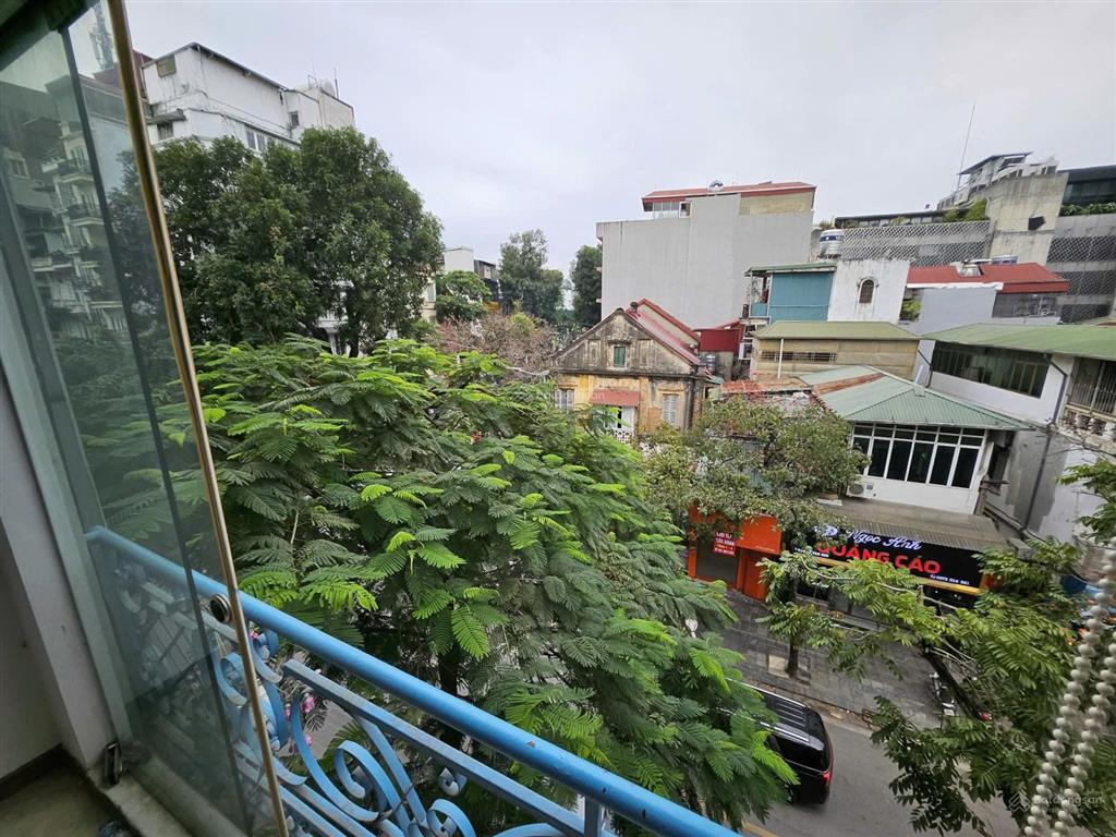 Cho thuê nhà phố dương quảng hàm, dt 60m2, mt 6m, giá 20tr, khu đông sinh viên, dễ kinh doanh