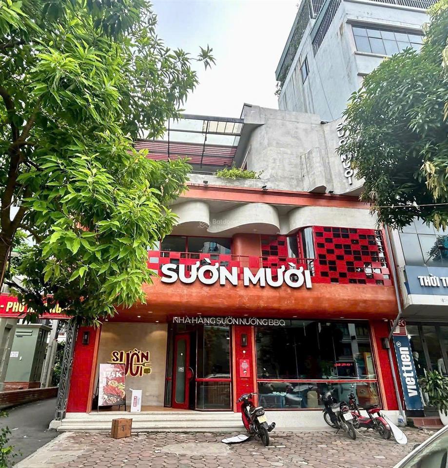 Cho thuê nhà mặt phố nguyễn huy tưởng, dt 60m², 3,5 tầng, mt 7m, vị trí trung tâm, phố sầm uất