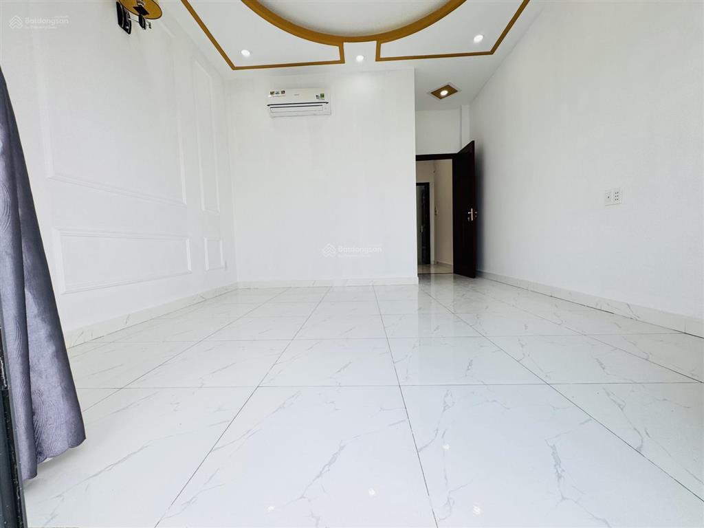 Bán nhà đẹp giá rẻ nhà 4 tấm nhà mới dt 4x15=60m2 shr hoàn công chủ tặng đầy đủ nội thất cao cấp