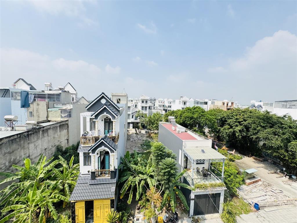 Bán nhà đẹp giá rẻ nhà 4 tấm nhà mới dt 4x15=60m2 shr hoàn công chủ tặng đầy đủ nội thất cao cấp