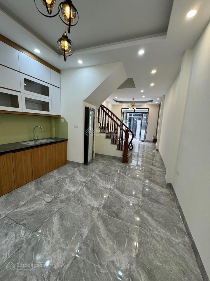 Nhà đẹp vân côn, sát đại lộ thăng long, vành đai 4. 42m2*4t, 4pn, tiện ích đầy đủ, giá chỉ 3,93 tỷ