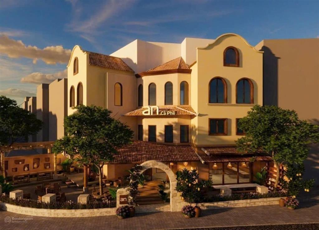 Độc quyền  mặt bằng kinh doanh lô góc mặt phố tô hiệu lớn  cầu giấy đoạn đẹp nhất phố