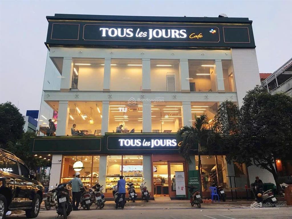 Duy nhất! mặt phố nguyễn thị định 100m2x 4 tầng, mặt tiền 8m, giá 100 triệu/tháng.