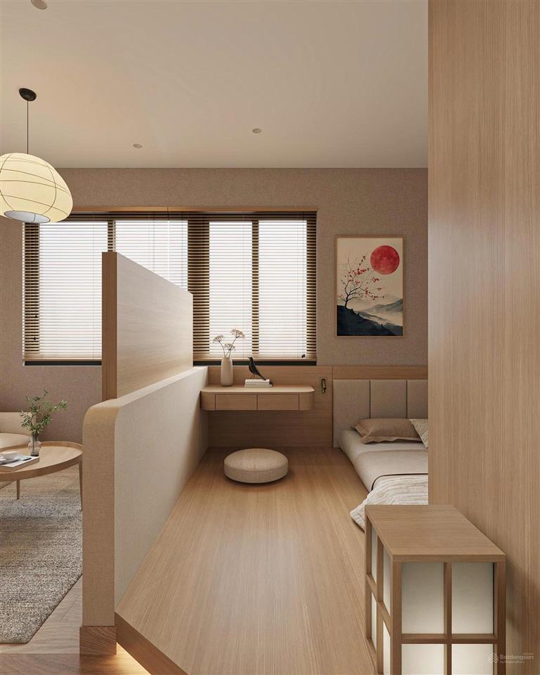 Khách sạn, chdv mặt phố nguyễn khánh toàn gồm có 31 phòng , giá 330 triệu.  0342 567 ***
