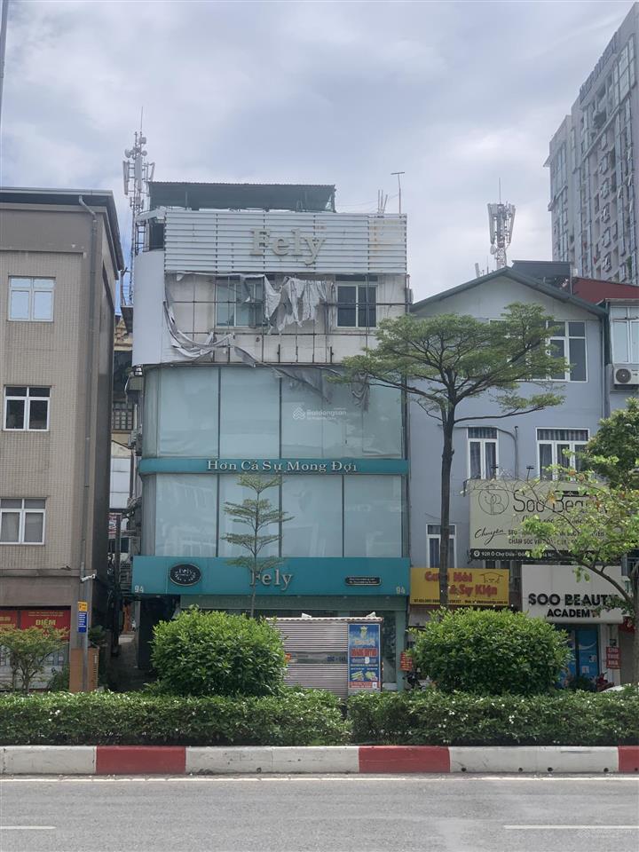 Trần huy liệu tổng diện tích 40m2, mặt tiền 4m, giá 20 triệu/tháng.  0342 567 ***
