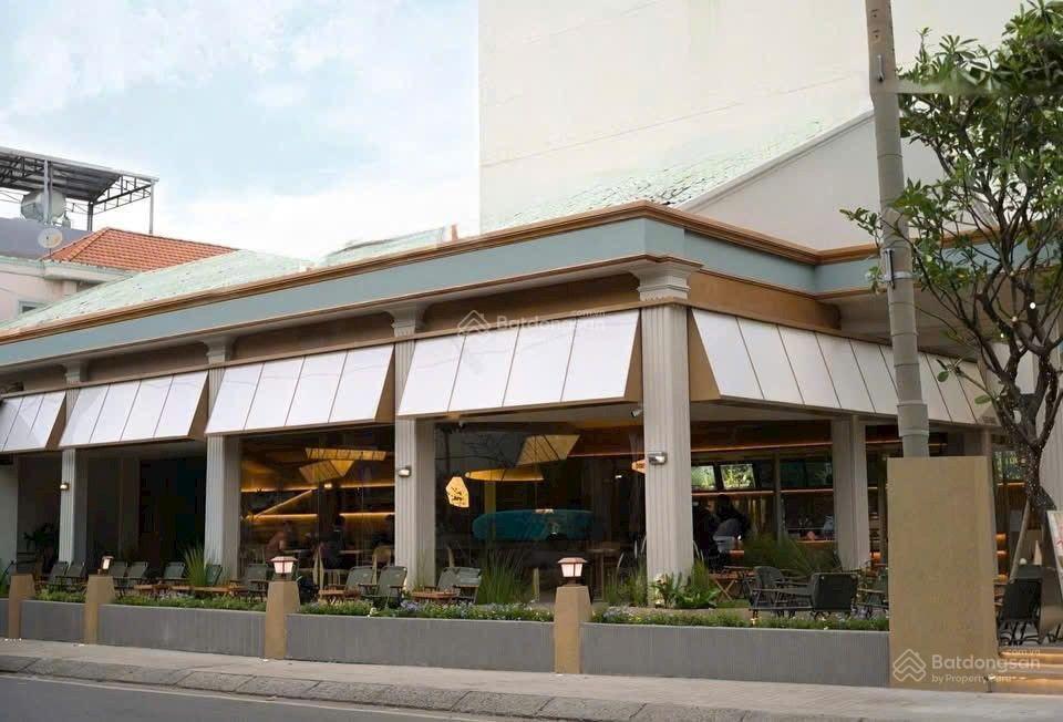 Nhượng quán cà phê tâm huyết tại mặt phố tông đản 200m², mặt tiền 15m, giá thuê 65 triệu/tháng.