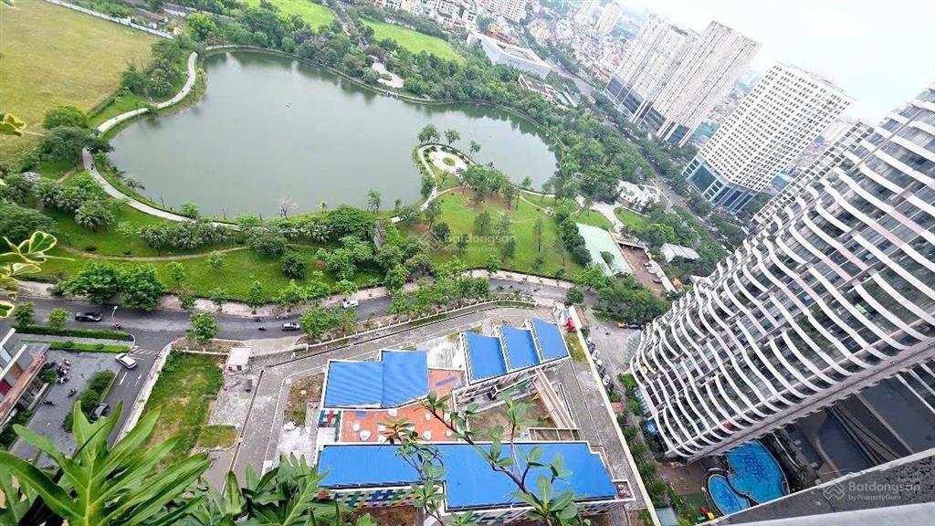 Cho thuê nguyên trường 7.000m  mặt công viên ngoại giao đoàn xuân đỉnh phù hợp làm trường học