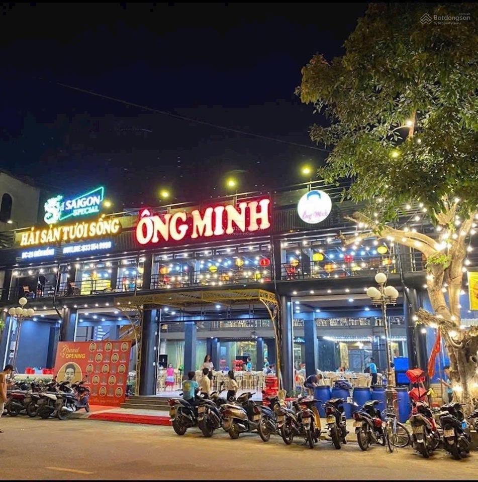 Siêu phẩm mặt phố quang trung  hoàn kiếm 200m², mặt tiền 12m, giá 200 triệu/tháng