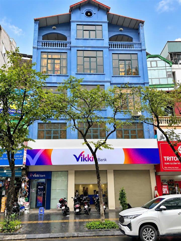 Mặt phố nhà thờ 90m2, mặt tiền 9m, giá 160tr.  0342 567 ***