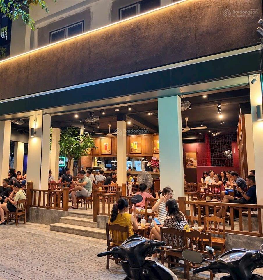 Mặt phố nhà thờ 90m2, mặt tiền 9m, giá 160tr.  0342 567 ***