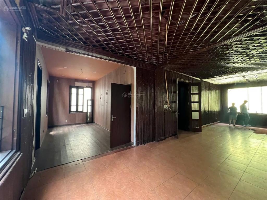Biệt thự sân vườn nguyễn thị định 260m2 x 4 tầng, mặt tiền 20m  kinh doanh mọi mô hình.