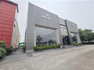 Mặt phố nguyễn xiển 1300m2, mặt tiền 20m, giá thuê 330 triệu/tháng.  0342 567 ***