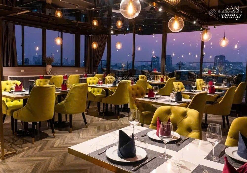 Cho thuê 600m2 phố xuân la đang là nhà 2 tầng, mặt tiền rộng, phù hợp kinh doanh mọi mô hình.