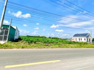 Sang gấp 2290m2 đất mt rộng ngay kcn hoạt động nhộn nhịp sát chợ, tr.học dân đông. giá 170tr bao sổ