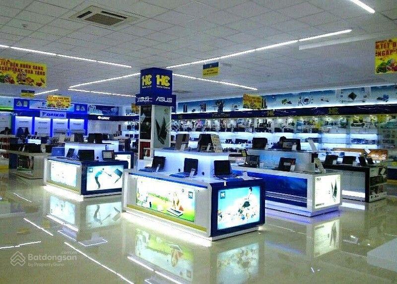 Cho thuê mbkd phố nguyễn văn cừ, dt 700mx2tầng, mt 40m, phù hợp showroom điện máy, ngân hàng...