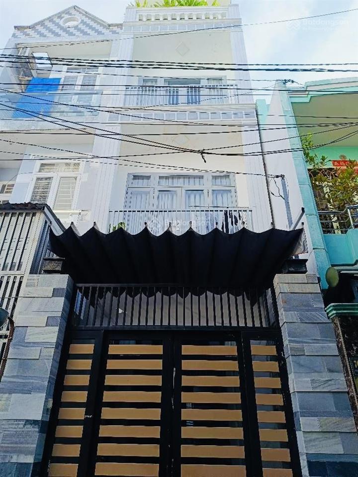 Sp nhà mới 4 tầng  sát mt phạm thế hiển  gần chợ  p.chánh hưng q8 (cũ)