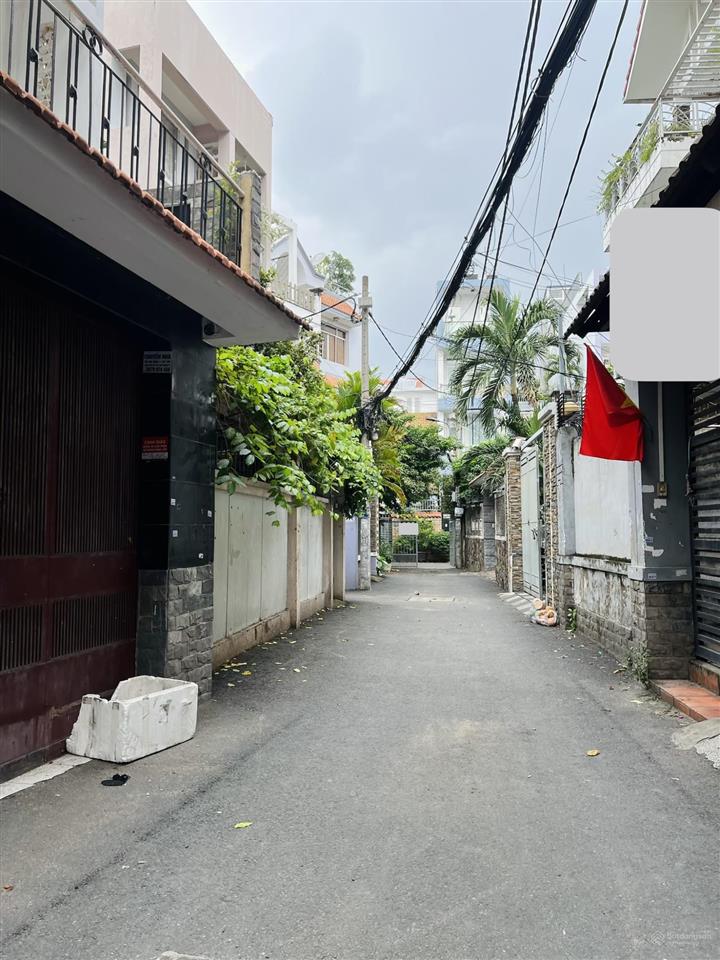 Bán ngộp 100m2 nhà 4 tầng đường bạch đằng khu sân bay chỉ 8.499 tỷ còn thương lượng