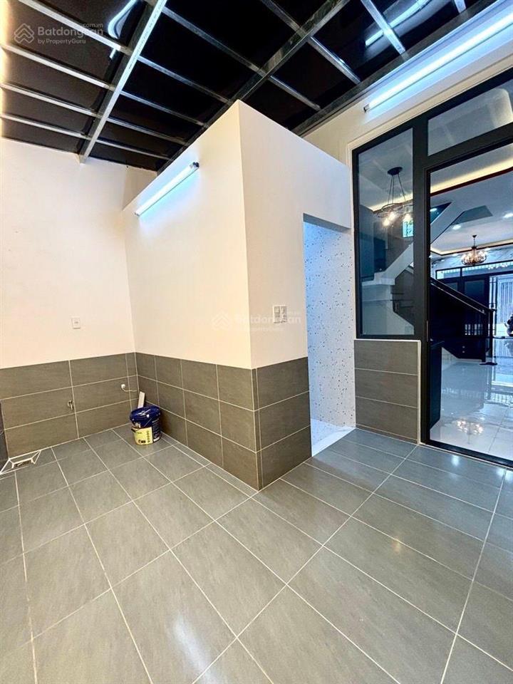 Nhà đẹp 4 tầng 70m2 kdc apec trường thọ thủ đức hẻm xe hơi tránh gần chợ thủ đức  nhỉnh 8ty