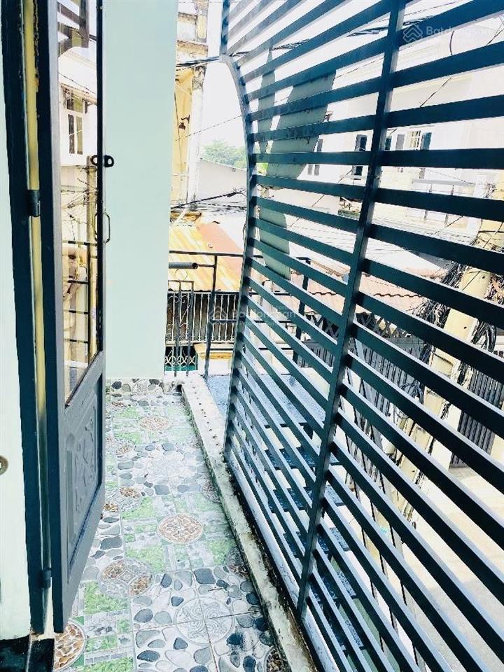 Tăng nhơn phú  mặt tiền đường  gần ngã 4 thủ đức  500m vincom lê văn việt  50m2  chỉ 4ty950