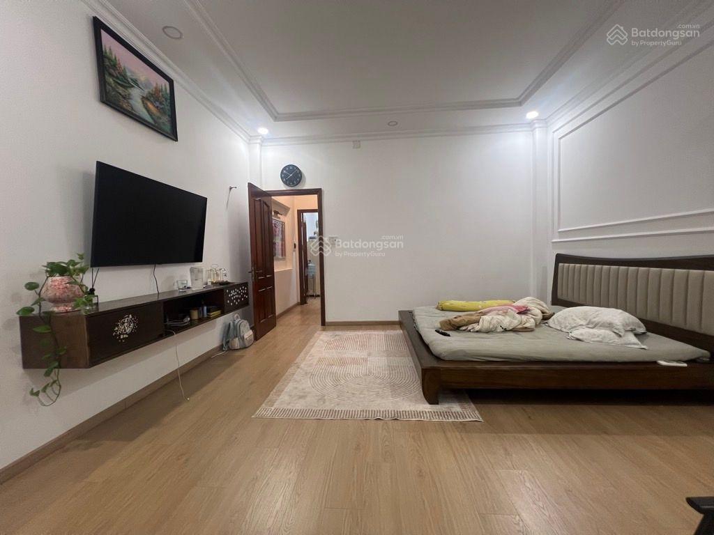 Ngay chợ hiệp bình thủ đức chỉ 6ty250 nhà đẹp 3 tầng 3 phòng ngủ hẻm trước nhà 5m