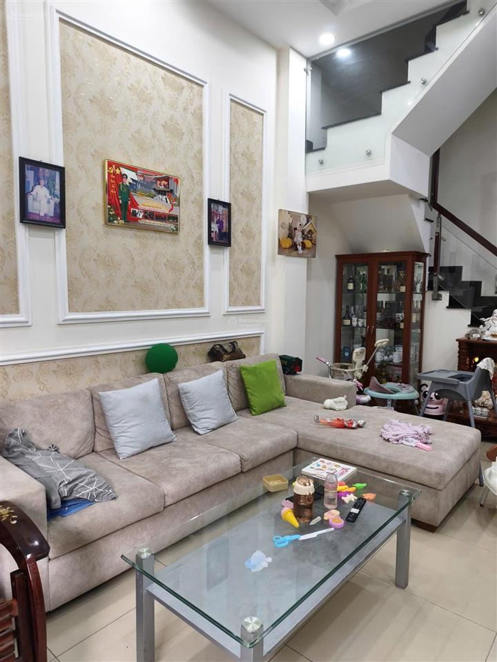 Sát phạm văn đồng thủ đức nhà đẹp 3 tầng kiên cố 4 phòng ngủ hẻm xe hơi rộng nhỉnh 7tỷ
