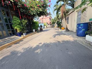 Sát phạm văn đồng thủ đức nhà đẹp 3 tầng kiên cố 4 phòng ngủ hẻm xe hơi rộng nhỉnh 7tỷ