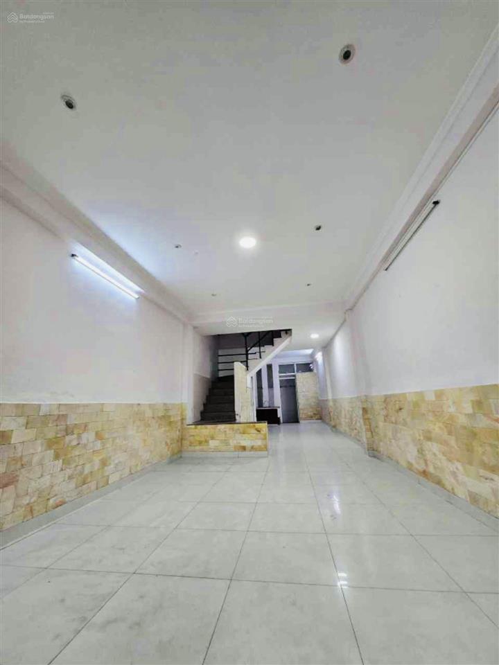 Ngay chợ hiệp bình 64m2 3 tầng3pn hẻm xe hơi hoàn công chỉ nhỉnh 6tỷ1