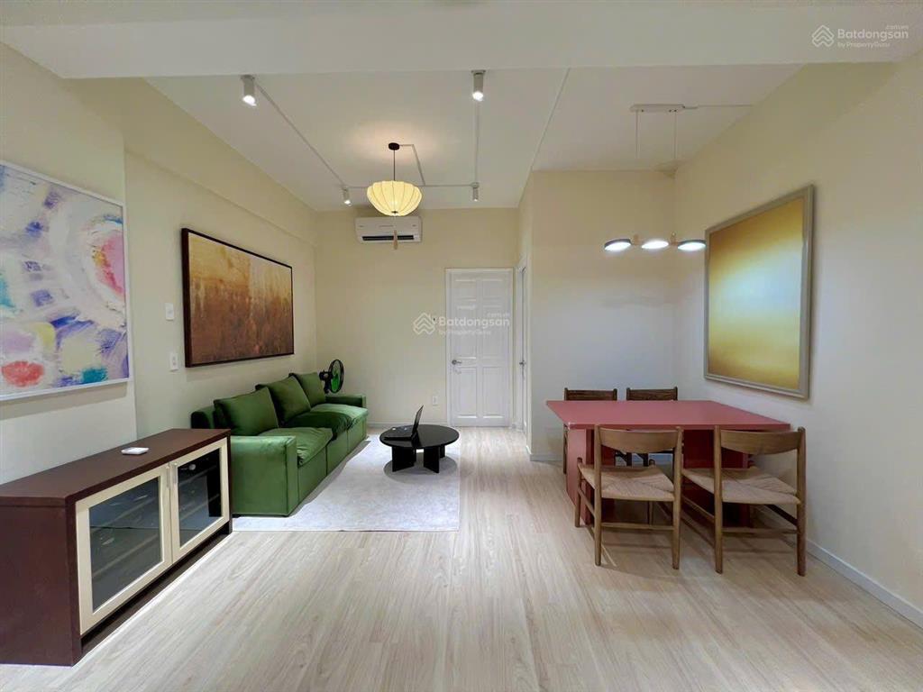 Cô diễm trống căn 2pn  50m2 giá siêu hời ngay phố ẩm thực phan xích long