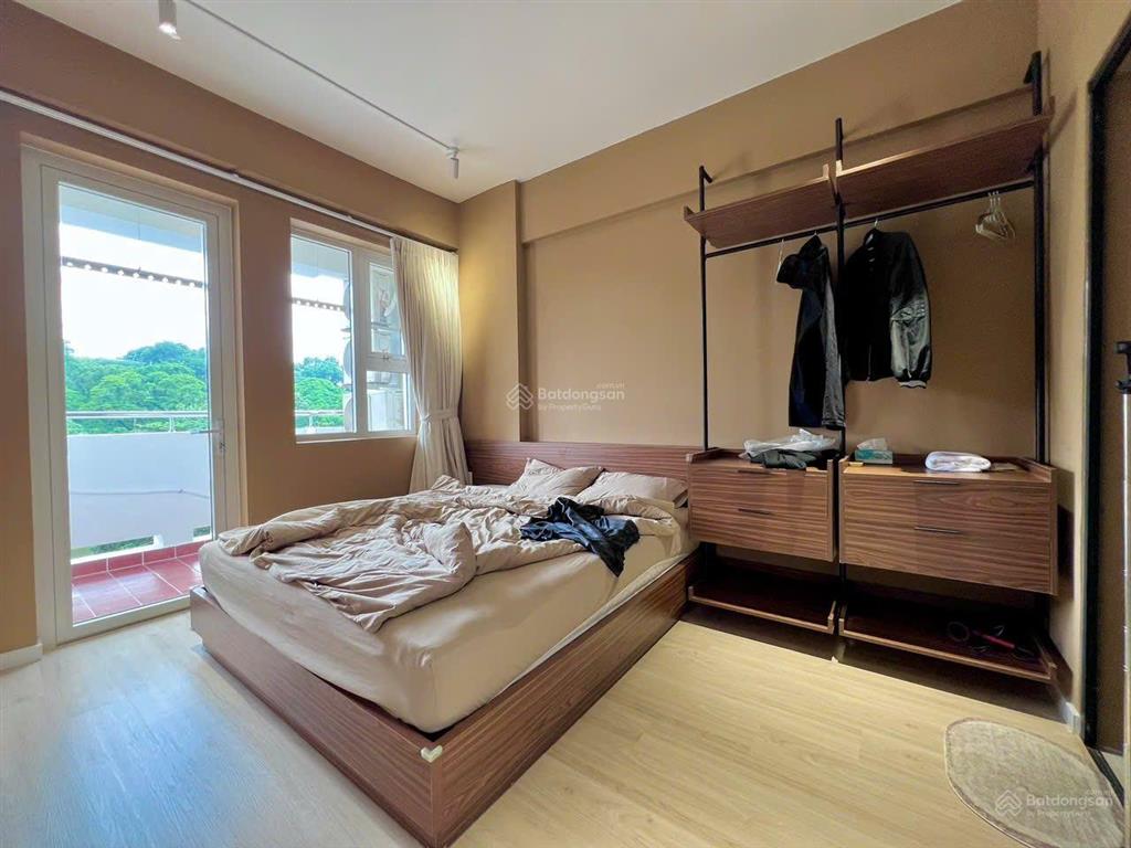 Cô diễm trống căn 2pn  50m2 giá siêu hời ngay phố ẩm thực phan xích long