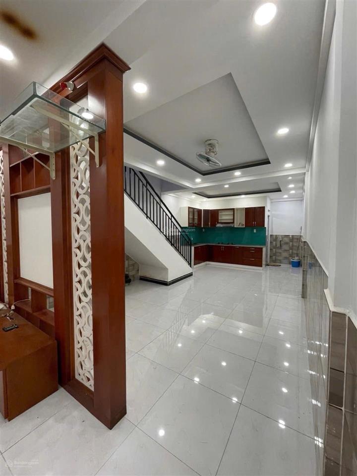 Mặt tiền kinh doanh  chợ hậu giang  4 x 18  72m2  3 tầng  nhỉnh 9 tỷ .
