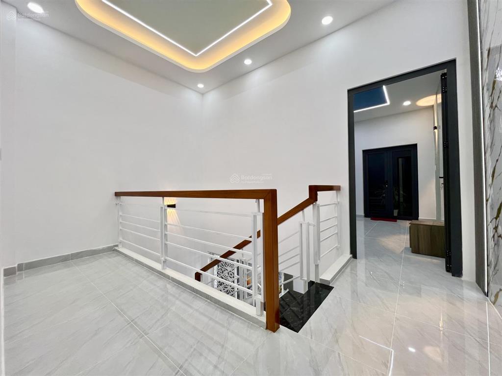 Bán nhà tân thới hiệp q12  2 tầng đẹp lung linh  xe hơi chỉ 5,05tỷ  dt 4.12 x 16