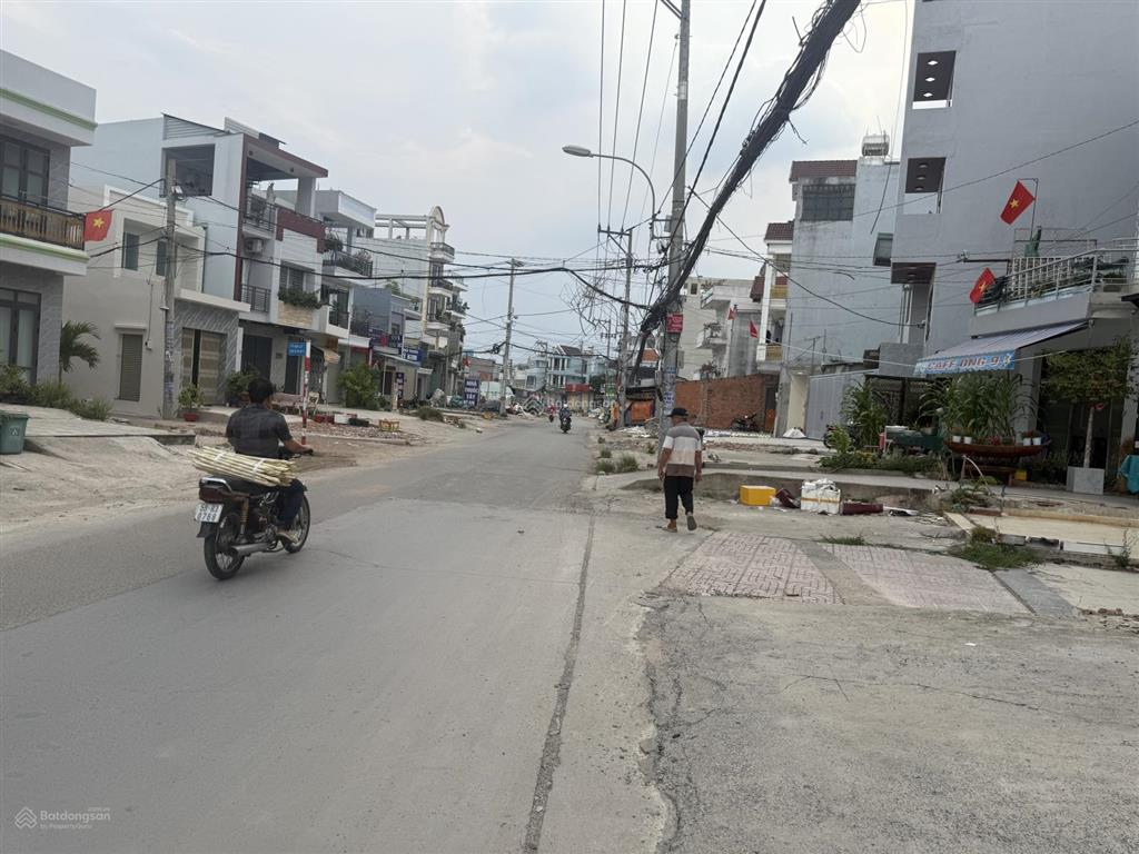 Mặt tiền tth14 ngay góc tth 2021 7.9 tỷ nhà mt mà rẻ hơn nhà hẻm  chủ gấp bán