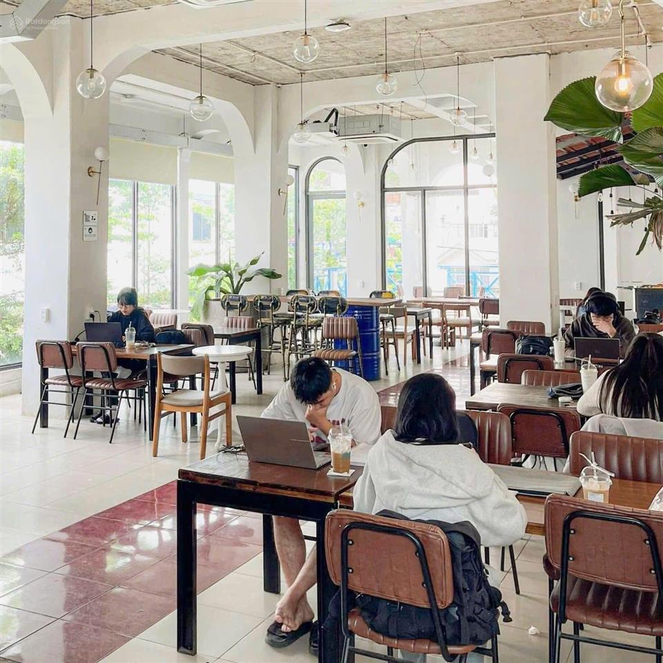 Vị thế quyền lực  hiếm có tại gò vấp quỹ đất gần 1.000m dòng tiền khủng chỉ 106t